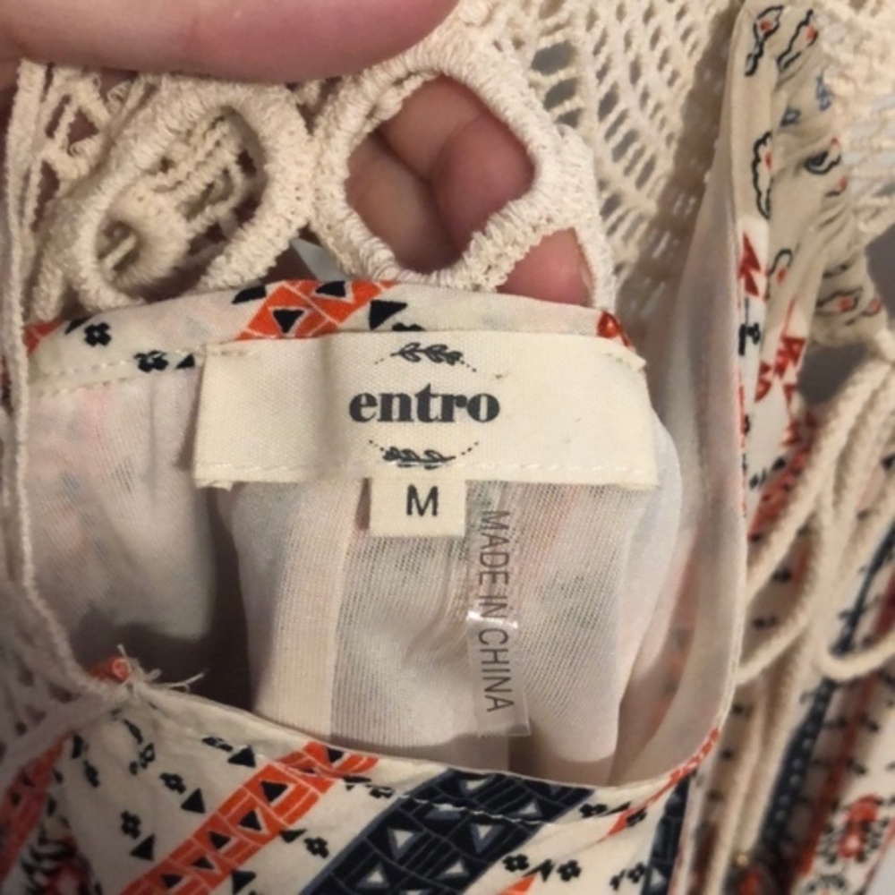 Entro Sleeveless Dress Size Medium - Picture 7 of 8